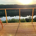 - A - Vyhlidka Nad Rekou Dom wakacyjny Zdiby