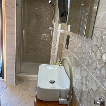 - A - Vyhlidka Nad Rekou Ferienhaus Zdiby