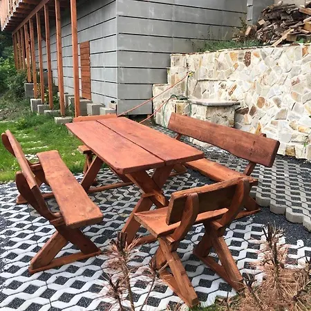 - A - Vyhlidka Nad Rekou Ferienhaus Zdiby